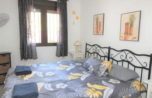 Fabulous 2 bed apartment on Las Ramblas Golf - Foto 13