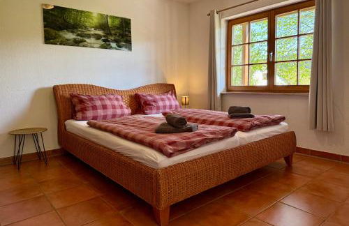 Holz-Ferienhaus Oberbrändi: Kachelofen, Sauna, WLAN, am Wald - Foto 45