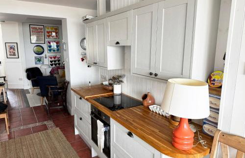 Morwylfa Borth and Ynyslas - Photo 5