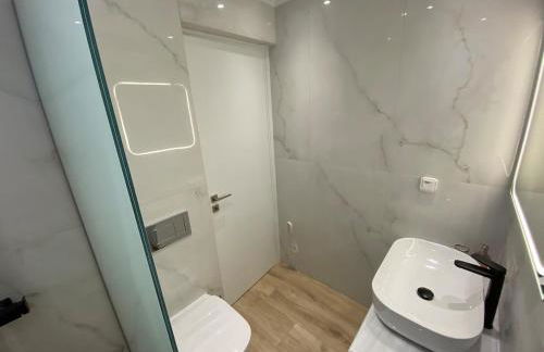 Holy 2 Bedrooms Apartment in Marousi - Foto 36