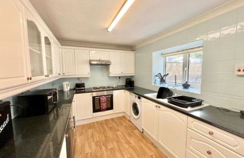 Charming Coastal Cottage Near Mumbles with Garden Pass the Keys - Foto 16