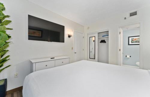 Tranquil Garden View 2 Bed 2 Bath Balcony Condo 7 Min to Universal - Foto 19