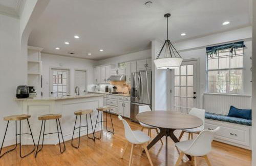 Amazing Luxury 5 Bedrooms Home with Private Pool - Foto 19