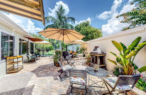 1 Mi to Lake Sumter! Family Retreat with Large Patio - Foto 1