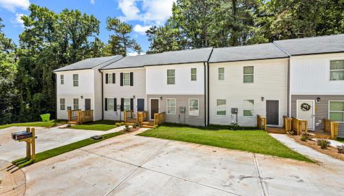 Elegant Escape Near Six Flags with WiFi, AC - Foto 1