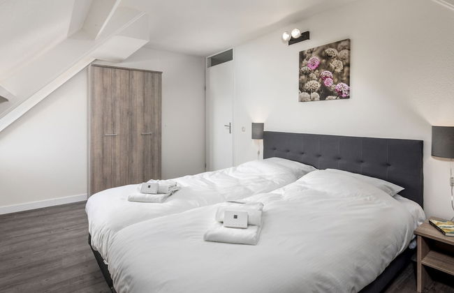 Villa in Domburg Near North Sea Beach - Photo 3