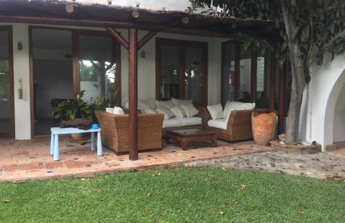 Villa with Heated Pool and Jacuzzi close to Puerto Banus and Beach - Photo 31