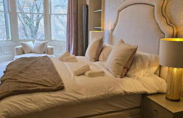 2 Bedroom Sofa bed in livingroom Castle View 1st floor sleeps 6 - Foto 10