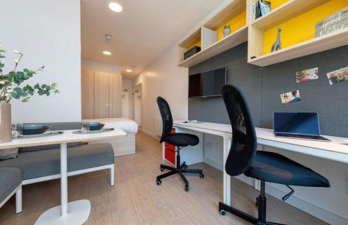 For Students Only Middle Street in Portsmouth - Foto 13