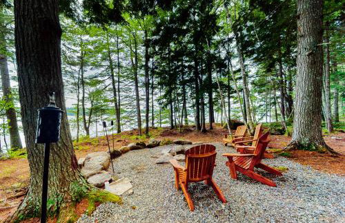 Lazy Lumberjack Lakeside Cottage - Photo 20