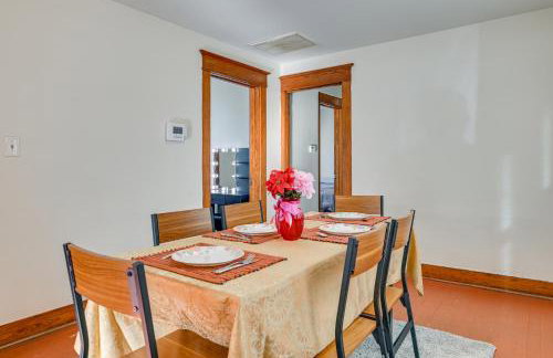 Walk to Washington Park: Remote Work-Ready Apt! - Foto 7