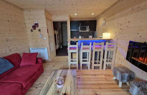 Charmant T2 rénové- Praloup 1600-parking privé, proche station - Foto 10