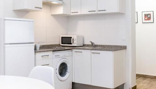 Down Town 13 Apartments - Foto 4, stove