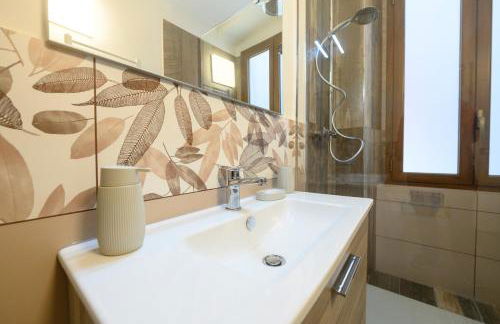 299 - Blue Heaven Home, 12 minuti a piedi dal Mare e la Spiaggia e il Centro di Sestri Levante - Foto 37