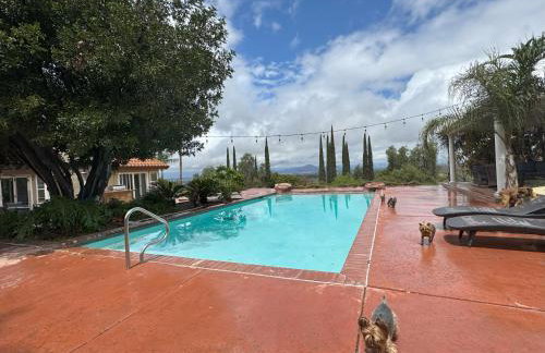 Riverside Views & Pool Retreat - Foto 79