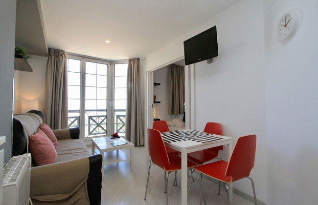 Inside Plaza Sierra Nevada - Foto 15