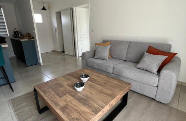 Charmant T2 rénové avec balcon, proche plage et commerces - Foto 4