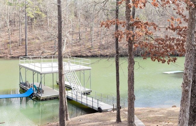 Classic Lakeside Cottage Masters Rental - Foto 1