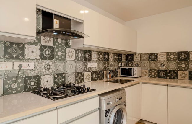 Sunny 1BR Retreat Steps From Candolim Beach - Photo 15