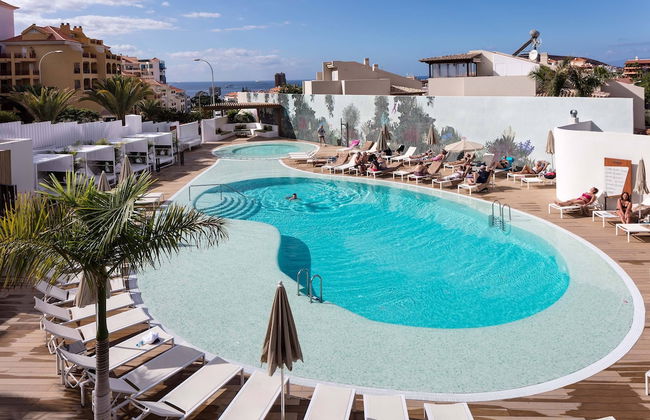 Ohasis Boutique Suites - Photo 56