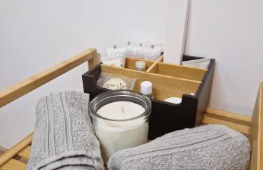 Studio au-dessus des nuages - Parking privé - Foto 16