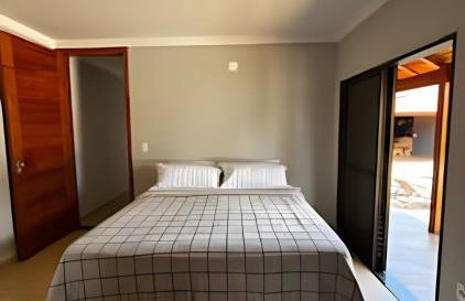 Casa incrível com piscina, hidromassagem e sauna - Foto 11