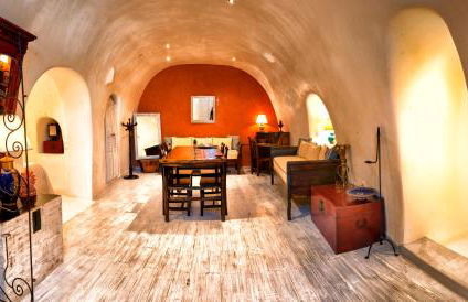 Heliophos Boutique Caves - Photo 12