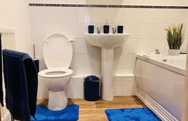 Beautiful 2 - Bed Apartment in Aylesbury - Foto 20