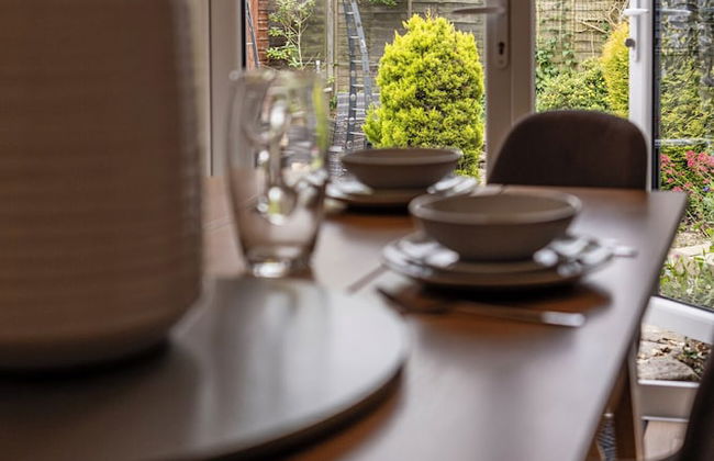 Bright&Spacious 3BD in Centre of Bourton - Photo 72