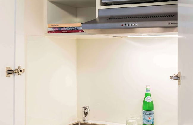 Oaks Sydney Castlereagh Suites - Photo 23