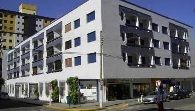 Conforto e facilidade a uma quadra do mar! - Foto 2