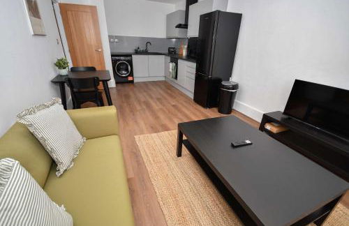 Modern 1 Bedroom Apartment in Morley with Parking - Foto 11