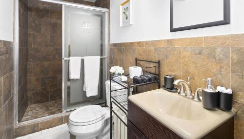 3BR TH 40 Mins from DC, Pets OK, Fenced Yard - Foto 4