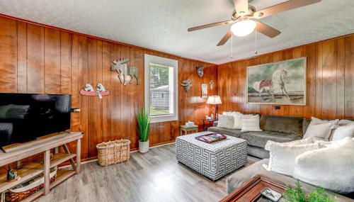 2 Mi to Ski Sapphire Pet-Friendly Cashiers Cabin - Foto 4