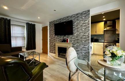 Lovely 1-bed Apartment in Town Centre Colchester - Foto 9
