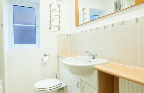 Aztec House - Modern & Spacious, 6 separate beds - Foto 38