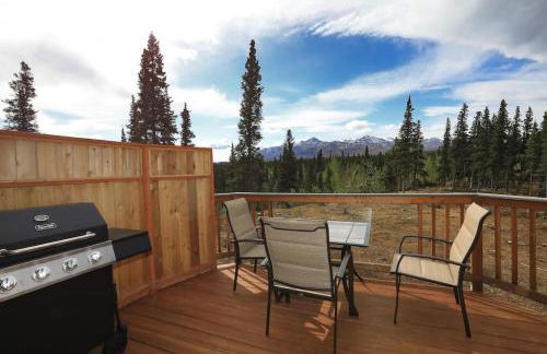 Denali King Suite with Amazing Views - Photo 10