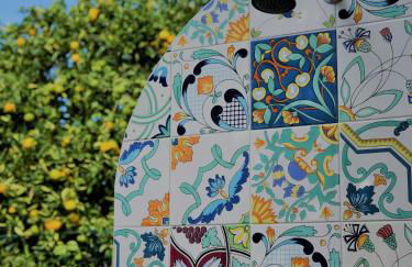 Villa Joyosa Apartments - Photo 2