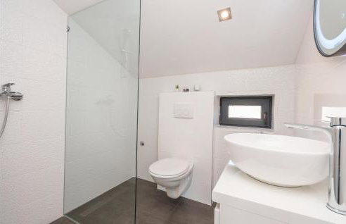 Beautiful Home In Skabrnja With Wifi - Foto 31