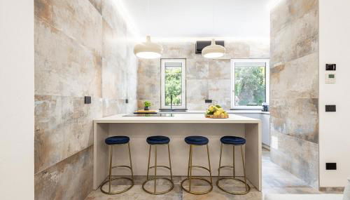 Eclipse #1 - Photo 2