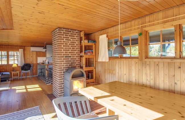 "Sigourney" - 2km to the fjord - Foto 11