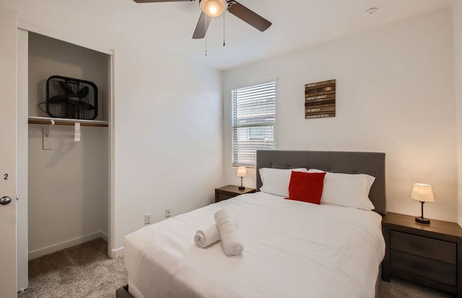 NEW Awesome Phoenix Monthly 5BR - Foto 18