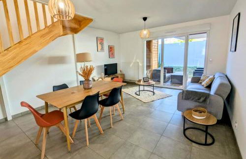 Maison T4 jardin, garage, terrasse, bureau - Foto 1