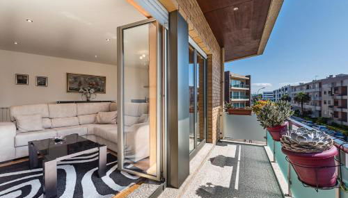 GuestReady - Luxe living by the pool - Foto 2