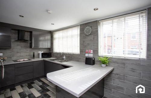 Modern 3-Bedroom Retreat - Foto 22