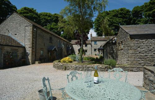 Haddon Grove Farm Cottages - Photo 4