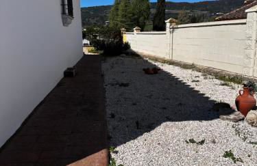 Chalet vacacional con piscina privada - Foto 7