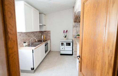 Didova kuća, Holiday home with Private pool near Rogoznica,Sleeps 9 - Foto 53