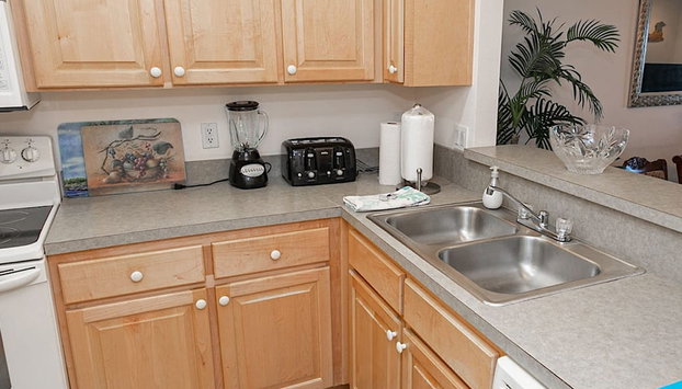 Sea Haven 117 Oceanfront Bliss at Beach Free Tix - Foto 5, Habitación