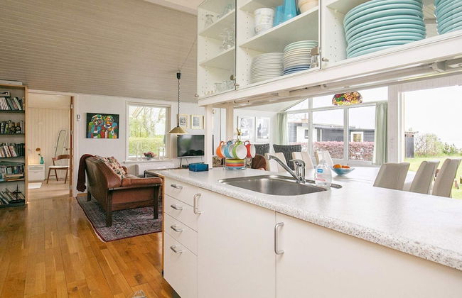 6 Person Holiday Home in Brenderup Fyn - Foto 5